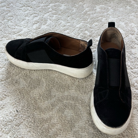 Steve Madden Brad Black Flats - Picture 5 of 5